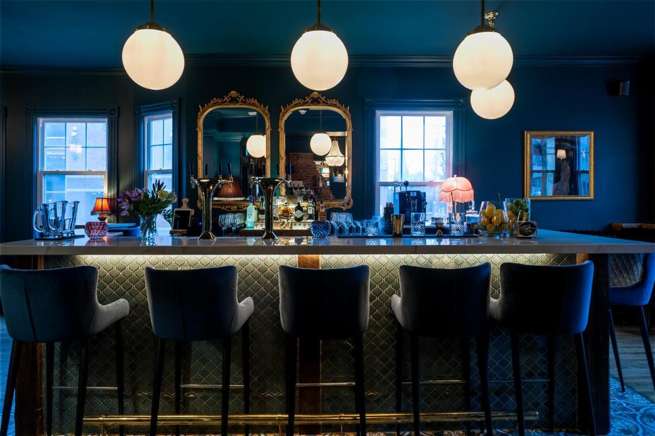 Slaymaker & Nichols Gastro House & Inn シャーロットタウン エクステリア 写真